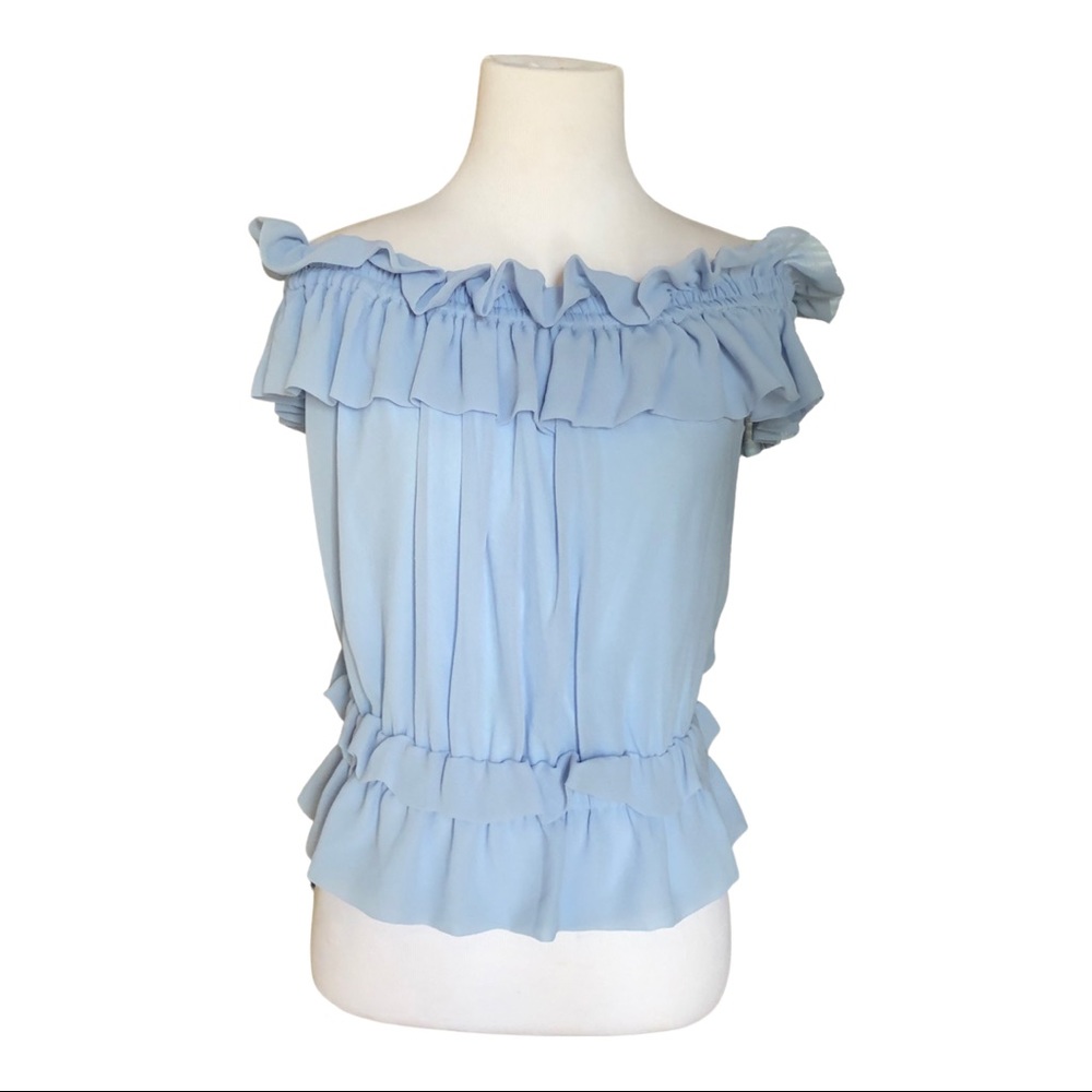Chelsea and violet off shoulder blue top xs